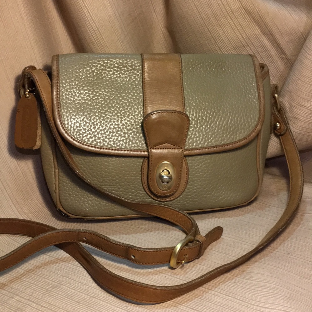 Coach vintage leather crossbody bag